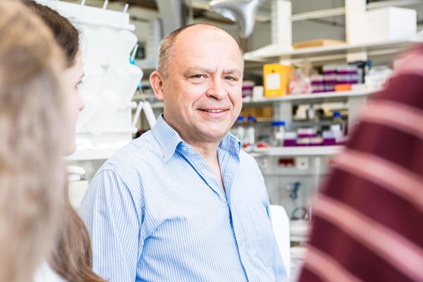 Leonid Sazanov. Together with his team, Prof. Sazanov has now described all supercomplexes of the respiratory chain in mammalian cells. © Nadine Poncioni/IST Austria