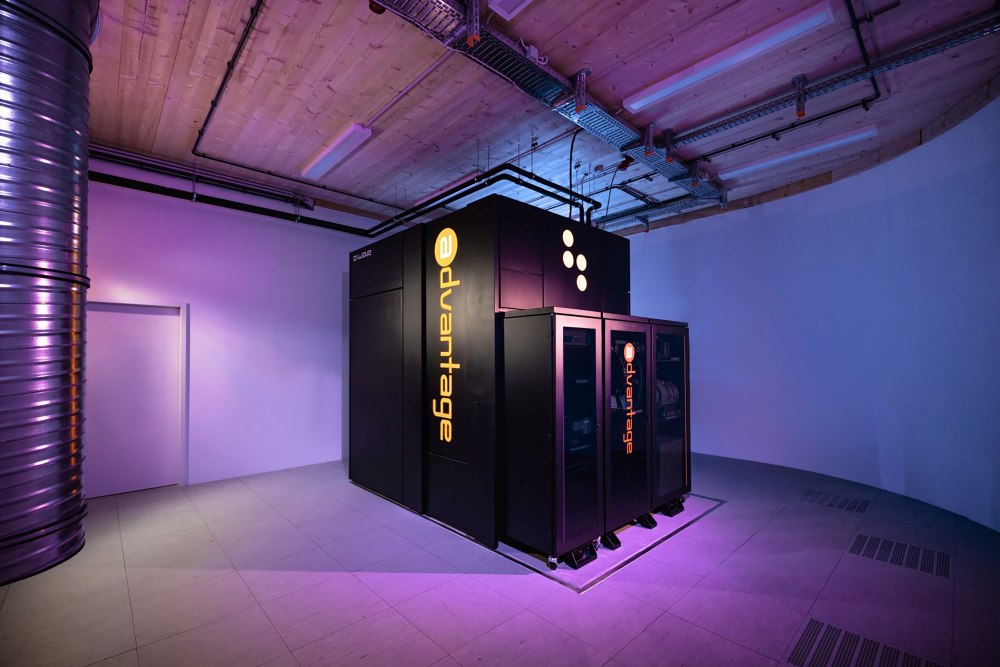 D-Wave quantum annealer in the JUNIQ building at Forschungszentrum Jülich.