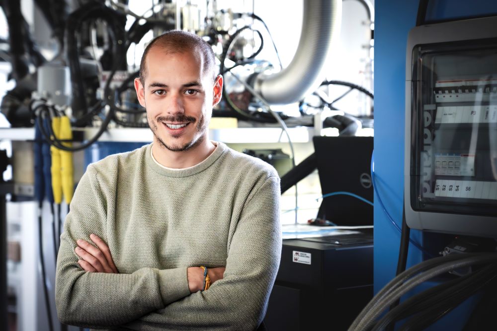 Erstautor und PhD-Student Jaime Saez-Mollejo im Labor am ISTA.