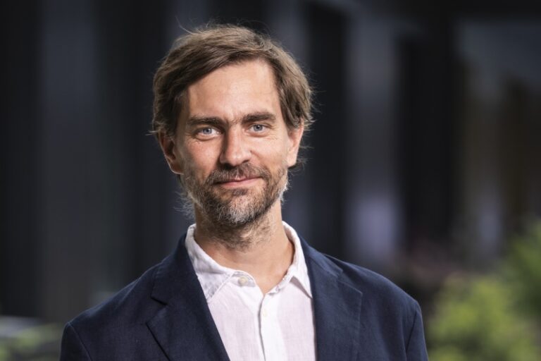 Matyáš Fendrych Receives ISTA Alumni Award