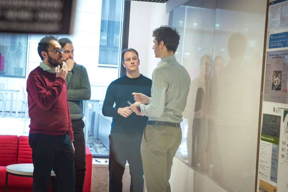 Anhand des Modells der Körpergröße des Menschen haben ISTA-Forscher einen optimierten Algorithmus entwickelt, der potenzielle Anwendungen in der personalisierten Medizin für die Diagnostik hat.