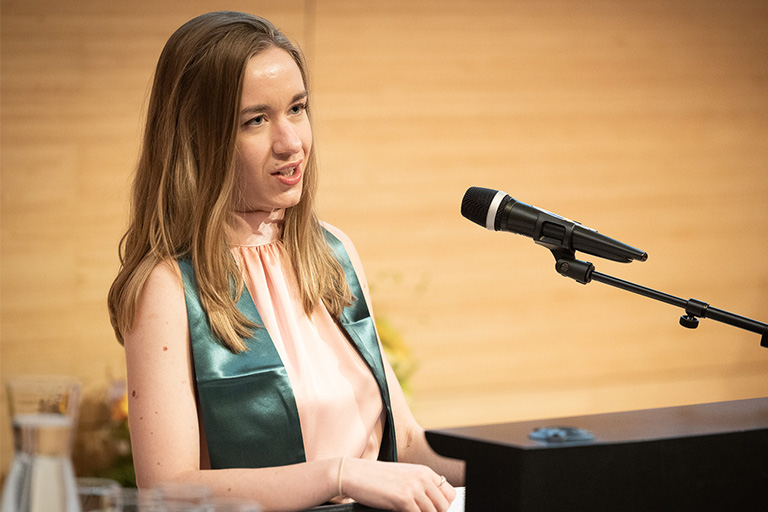 Laura Schmid Receives ISTA Alumni Award